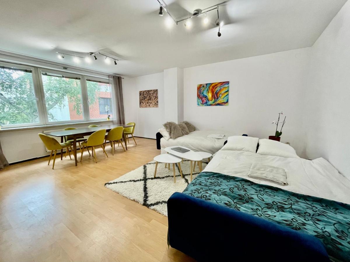 Warsaw Concierge Wola Ratusz Appartement Buitenkant foto